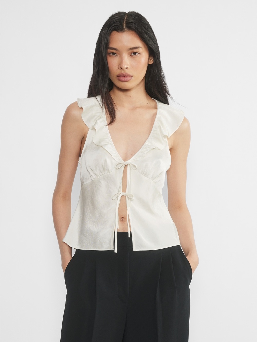 Aritzia Wilfred Tonka Satin Blouse in Light Birch